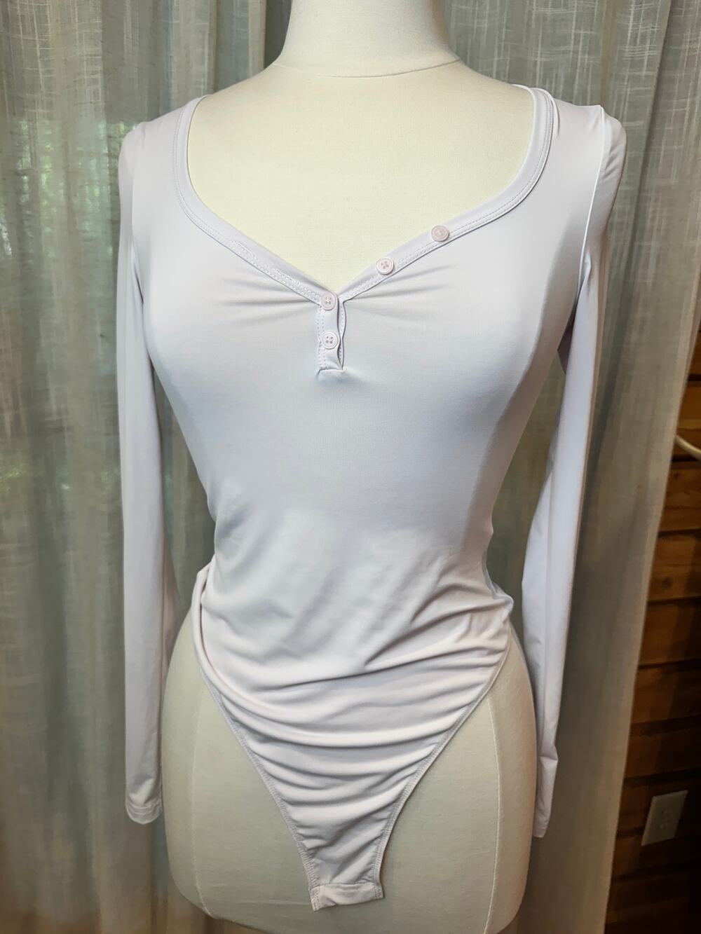 Princess Polly NWT Long Sleeve Henley Bodysuit Light Pink